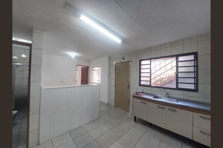 Casa para alugar com 60m², 1 quarto e sem vaga Casa para alugar com 60m², 1 quarto e sem vagaCozinha