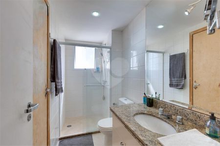 Apartamento à venda com 185m², 3 quartos e 3 vagas