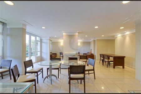 Apartamento à venda com 185m², 3 quartos e 3 vagas