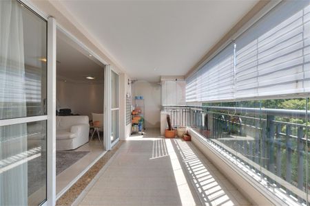 Apartamento à venda com 185m², 3 quartos e 3 vagas