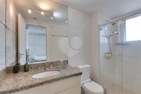 Apartamento à venda com 185m², 3 quartos e 3 vagas