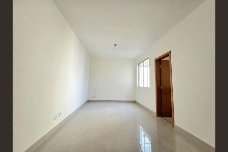 Casa à venda com 130m², 3 quartos e 2 vagasQuarto