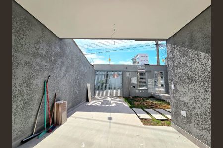 Casa à venda com 130m², 3 quartos e 2 vagasÁrea externa