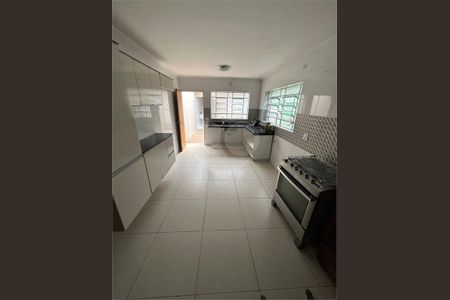 Casa à venda com 4 quartos, 158m² em Vila Moraes, São Paulo