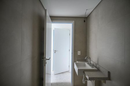 Apartamento para alugar com 140m², 3 quartos e 2 vagasBanheiro Suíte 1