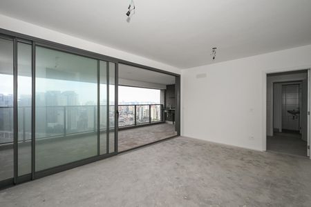 Sala de apartamento para alugar com 3 quartos, 140m² em Jardim Fonte do Morumbi, São Paulo