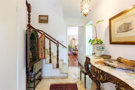 Casa à venda com 3 quartos, 186m² em Campo Belo, São Paulo