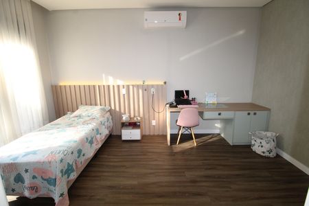 Casa de condomínio para alugar com 376m², 5 quartos e 4 vagasSuíte 1