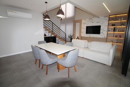 Sala de casa de condomínio para alugar com 5 quartos, 376m² em Condominio Alphaville 2, São José dos Campos