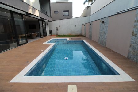 Casa de condomínio para alugar com 376m², 5 quartos e 4 vagasPiscina
