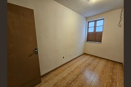 Casa de condomínio à venda com 61m², 2 quartos e 1 vagaQuarto 2