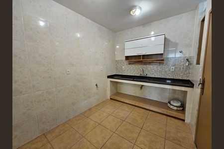 Casa de condomínio à venda com 61m², 2 quartos e 1 vagaCozinha