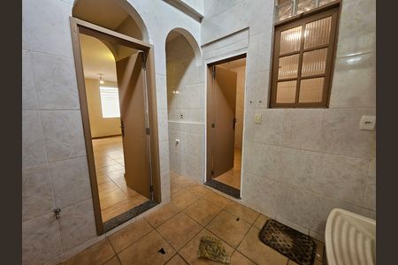 Casa de condomínio à venda com 61m², 2 quartos e 1 vagaÁrea de Serviço