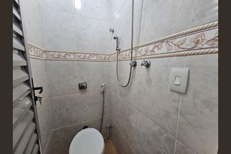 Casa de condomínio à venda com 61m², 2 quartos e 1 vagaBanheiro de serviço 