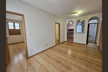 Sala de casa de condomínio à venda com 2 quartos, 61m² em Tijuca, Rio de Janeiro