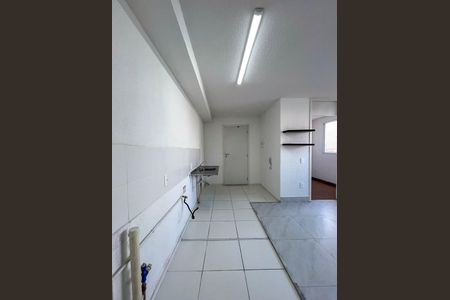 Apartamento para alugar com 36m², 2 quartos e sem vagaCozinha e Área de Serviço