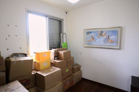 Apartamento à venda com 115m², 3 quartos e 2 vagasQuarto