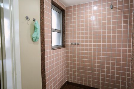Apartamento à venda com 115m², 3 quartos e 2 vagasBanheiro da Suíte
