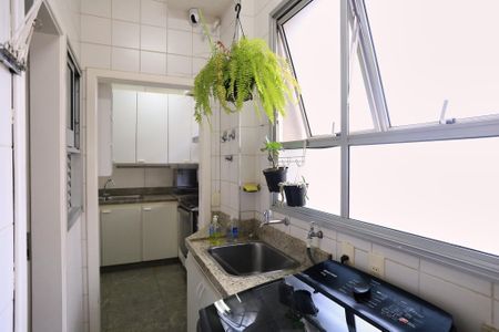 Apartamento à venda com 115m², 3 quartos e 2 vagasÁrea de Serviço