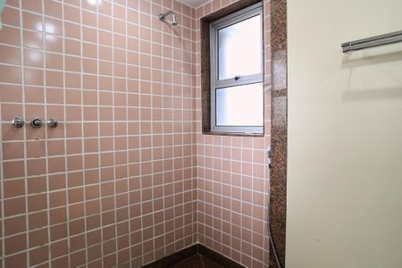 Apartamento à venda com 115m², 3 quartos e 2 vagasBanheiro da Suíte
