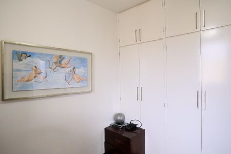 Apartamento à venda com 115m², 3 quartos e 2 vagasQuarto