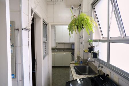 Apartamento à venda com 115m², 3 quartos e 2 vagasÁrea de Serviço