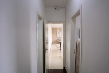 Apartamento à venda com 115m², 3 quartos e 2 vagasCorredor