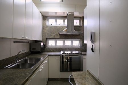 Apartamento à venda com 115m², 3 quartos e 2 vagasCozinha