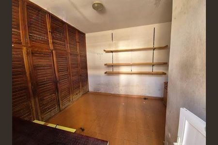 Casa à venda com 3 quartos, 178m² em Vila Nair, São Paulo