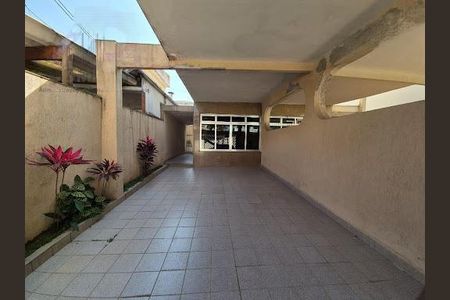 Casa à venda com 3 quartos, 178m² em Vila Nair, São Paulo