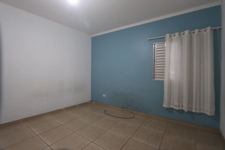 Quarto 3 de casa para alugar com 3 quartos, 120m² em Parque Santa Madalena, São Paulo