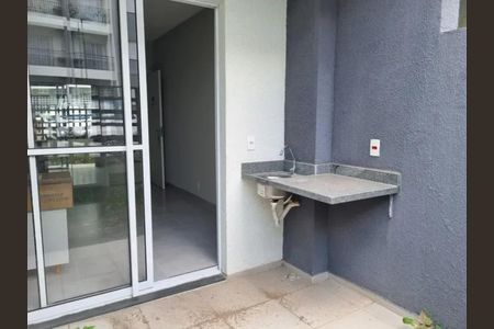 Apartamento para alugar com 50m², 2 quartos e 1 vaga Apartamento para alugar com 50m², 2 quartos e 1 vagaVaranda