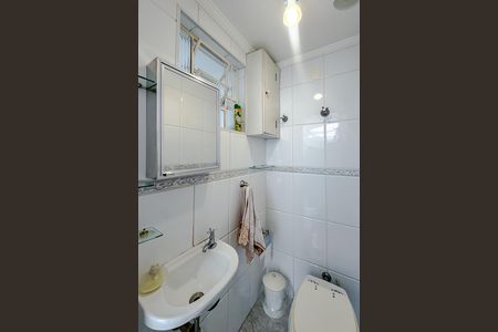 Casa à venda com 150m², 4 quartos e 2 vagasBanheiro de serviço