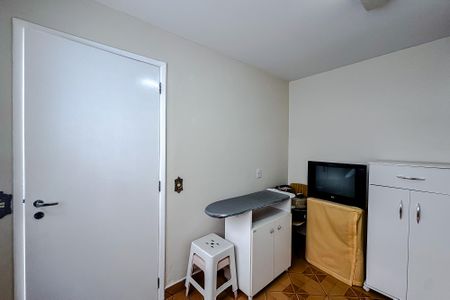 Casa à venda com 150m², 4 quartos e 2 vagasQuarto de Serviço
