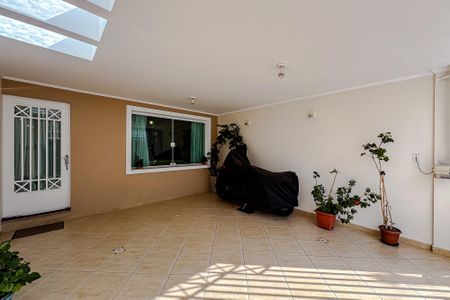Casa à venda com 150m², 4 quartos e 2 vagasGaragem