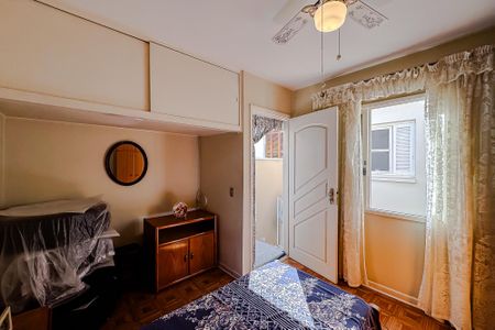 Casa à venda com 150m², 4 quartos e 2 vagasQuarto de Serviço