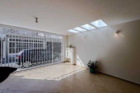 Casa à venda com 150m², 4 quartos e 2 vagasGaragem