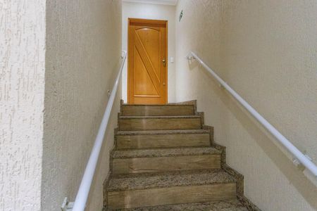 Apartamento para alugar com 50m², 2 quartos e 1 vagaEscada 