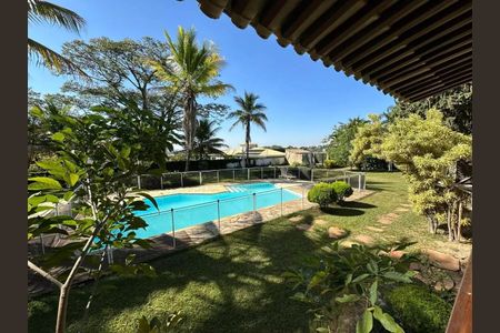 Casa à venda com 2281m², 6 quartos e 6 vagas Casa à venda com 2281m², 6 quartos e 6 vagasFoto 01