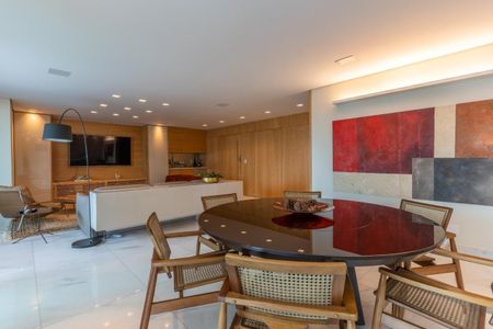 Foto 05 de apartamento à venda com 4 quartos, 259m² em Jardim da Torre, Nova Lima