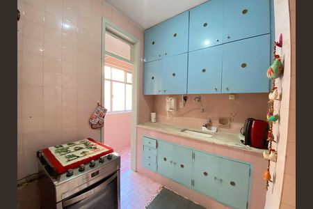 Apartamento para alugar com 70m², 2 quartos e 1 vaga