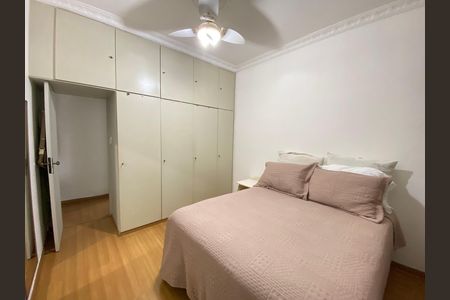 Apartamento para alugar com 70m², 2 quartos e 1 vaga