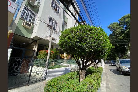 Apartamento para alugar com 70m², 2 quartos e 1 vaga