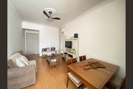 Apartamento para alugar com 70m², 2 quartos e 1 vaga