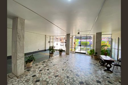 Apartamento para alugar com 70m², 2 quartos e 1 vaga