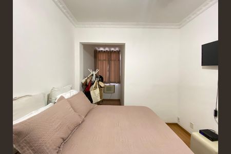 Apartamento para alugar com 70m², 2 quartos e 1 vaga