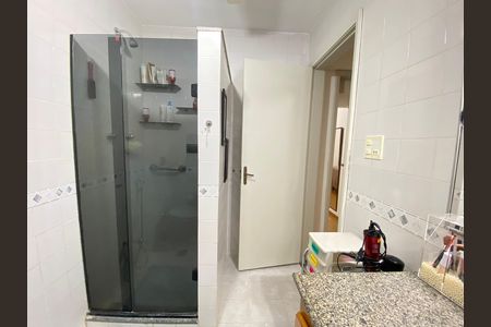 Apartamento para alugar com 70m², 2 quartos e 1 vaga
