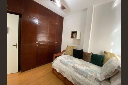 Apartamento para alugar com 70m², 2 quartos e 1 vaga