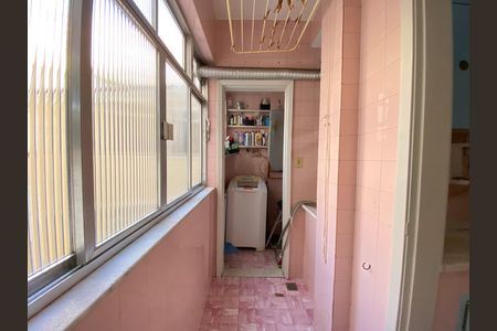 Apartamento para alugar com 70m², 2 quartos e 1 vaga