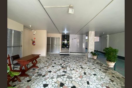 Apartamento para alugar com 70m², 2 quartos e 1 vaga